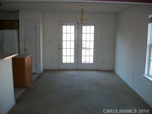 541 SW Pullman St, Concord, NC 28025