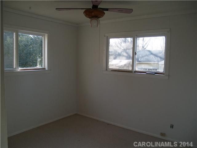 1327 Choyce Ave, Charlotte, NC 28217