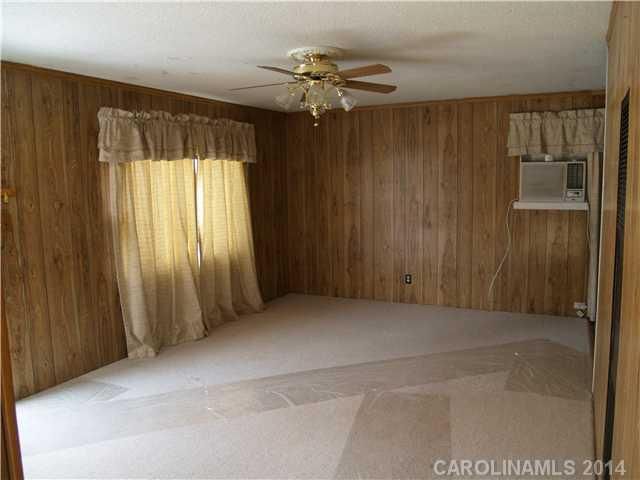 1327 Choyce Ave, Charlotte, NC 28217