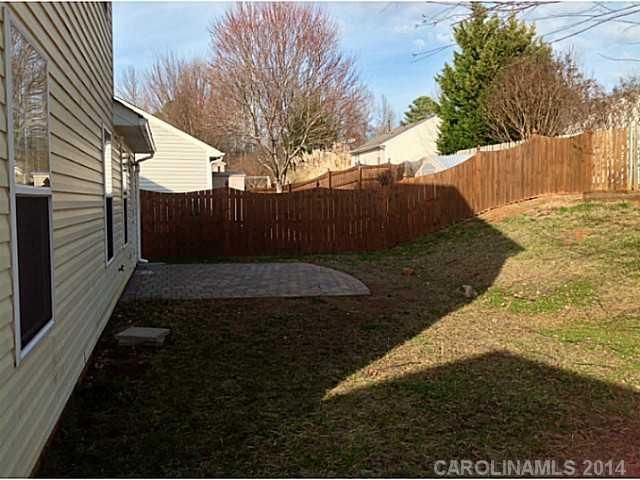 832 Settlement St, Clover, SC 29710