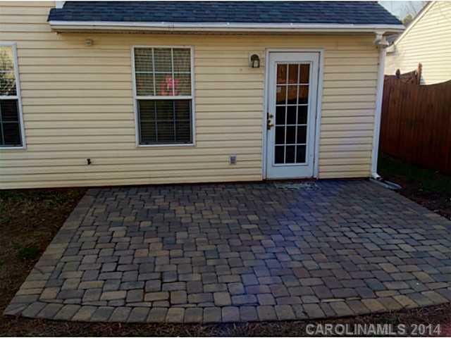 832 Settlement St, Clover, SC 29710