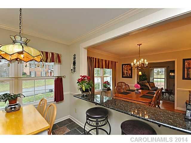 6400 Ilex Ct, Charlotte, NC 28211