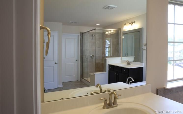 18613 Studman Branch Ave #210, Charlotte, NC 28278