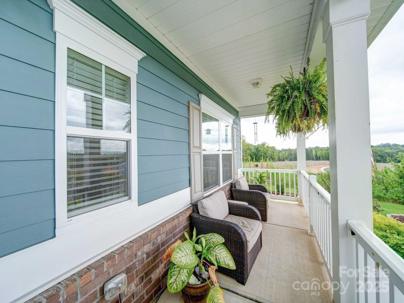 209 Meyers Ridge Rd, Cramerton, NC 28032