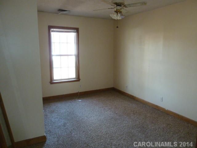 405 Crigler St, Charlotte, NC 28216