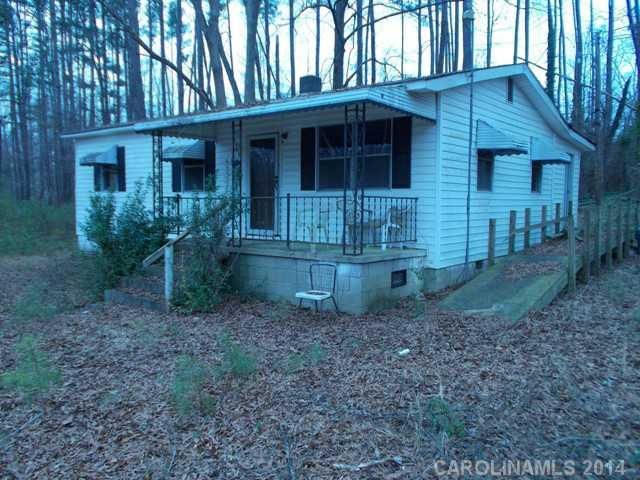 6367 Oakridge Rd, Clover, SC 29710