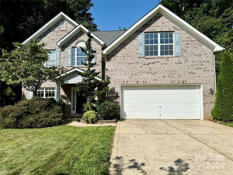 3042 Windsor Meadow Ln, Matthews, NC 28105