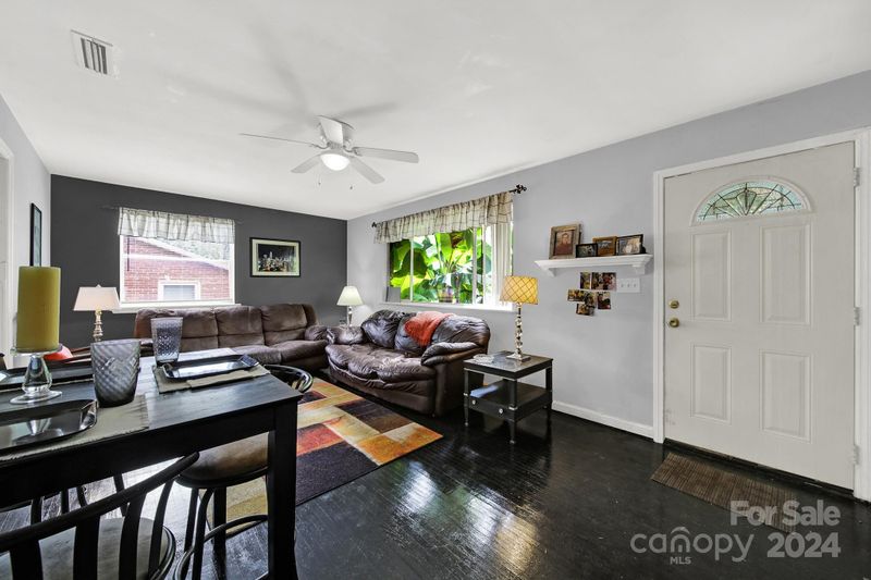 507 Burroughs St, Charlotte, NC 28213