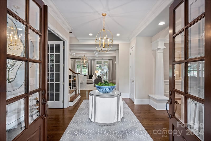 1526 Coventry Rd, Charlotte, NC 28211