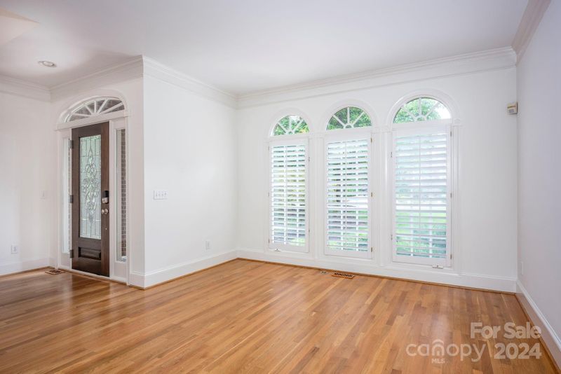 881 Craigmont Ln, Concord, NC 28027