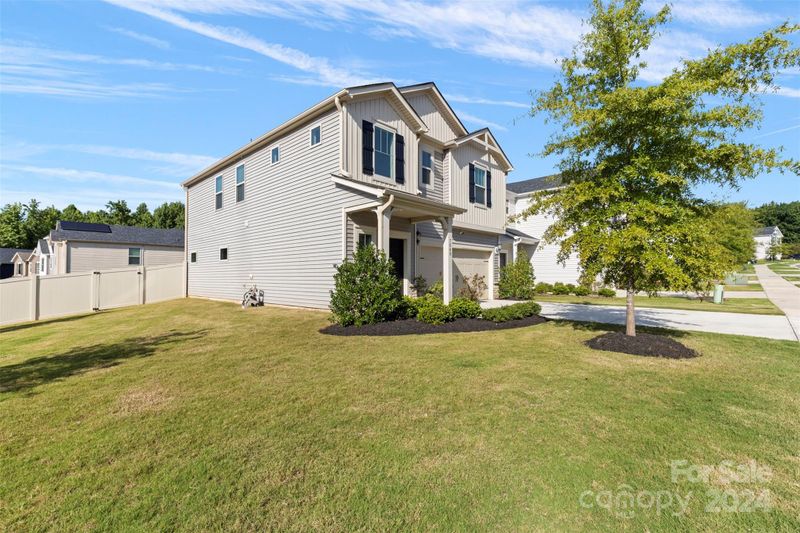 7040 Saltpeter St, Charlotte, NC 28215