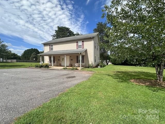 503 W Main St, Maiden, NC 28650