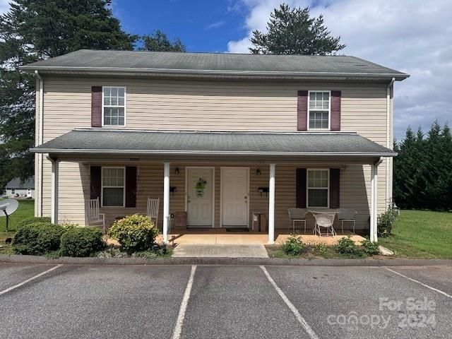 503 W Main St, Maiden, NC 28650