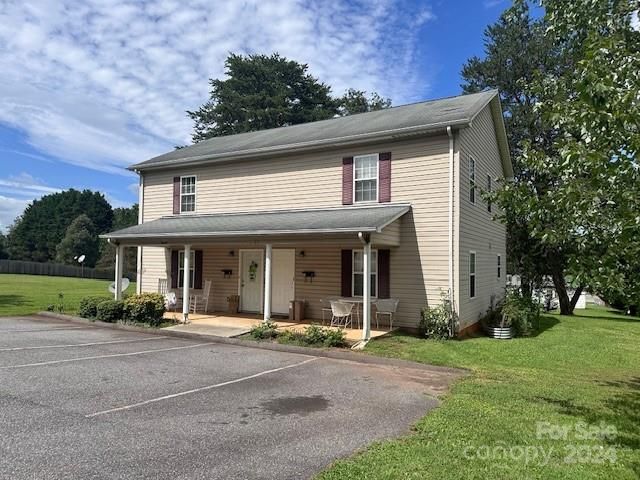 503 W Main St, Maiden, NC 28650