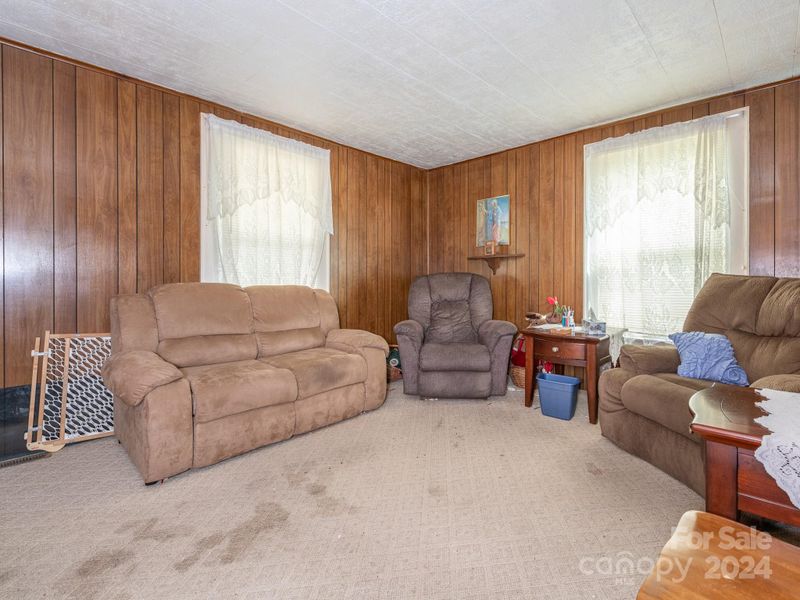 205 Franklin Ave NW, Concord, NC 28025