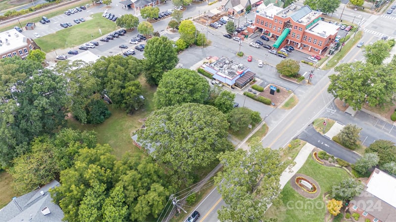 200 - 208 E Matthews St, Matthews, NC 28105