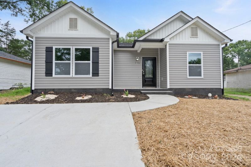 236 Glenn St NW, Concord, NC 28025