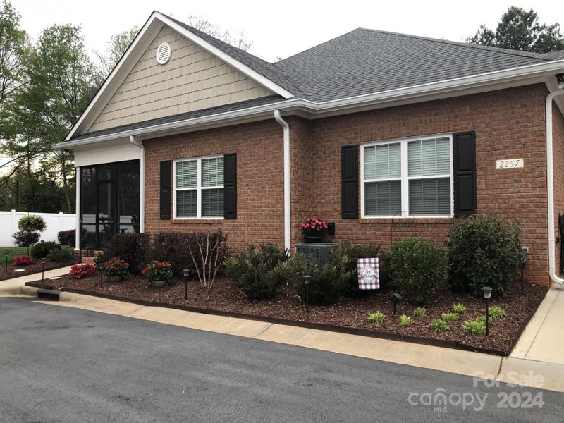 2257 Early Robin Dr, Denver, NC 28037