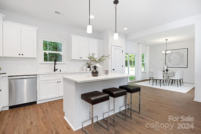 5318 Carden Dr, Charlotte, NC 28227