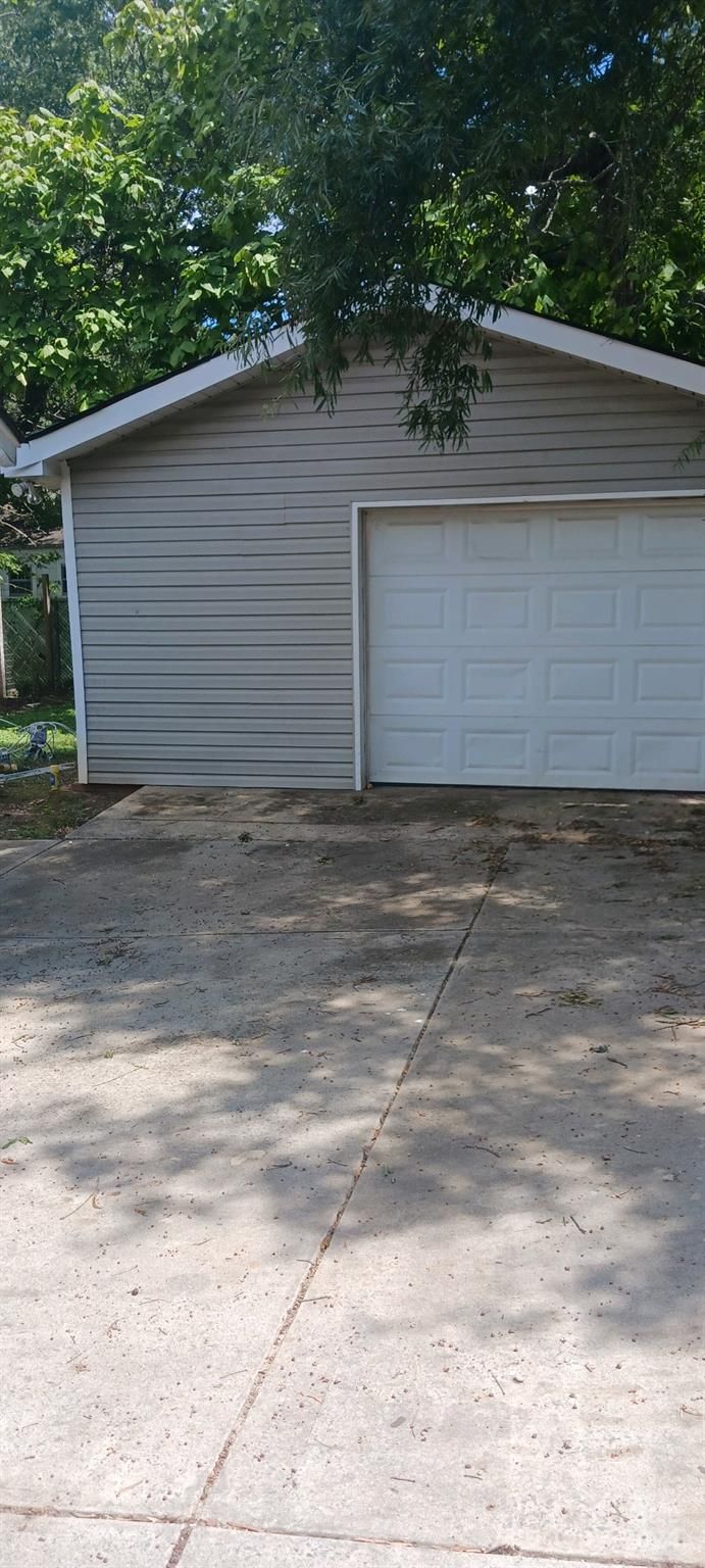 311 Hough St, Monroe, NC 28112