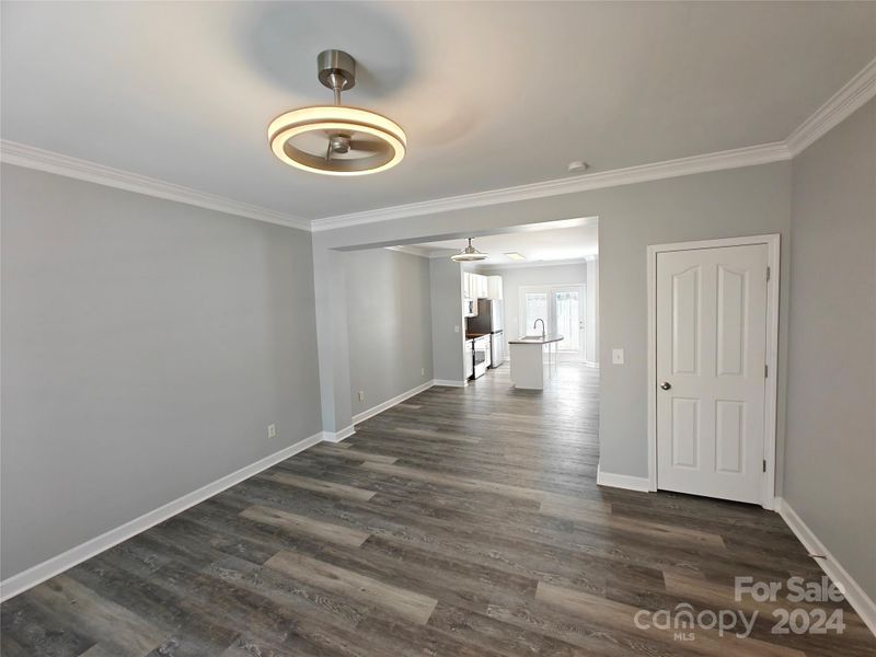 4653 Stoney Branch Dr, Charlotte, NC 28216