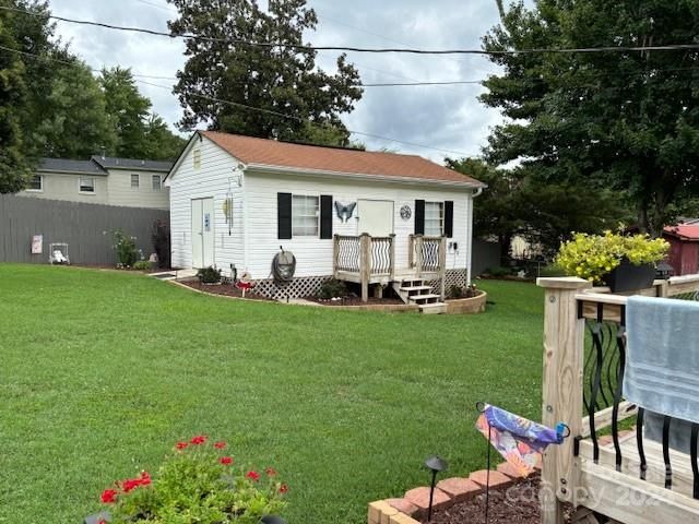 805 Freedom Mill Rd, Gastonia, NC 28052