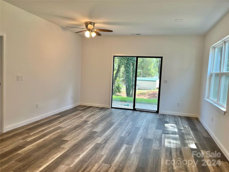 845 3rd Street Ct SW, Hickory, NC 28602
