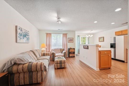 851 Pelican Bay Dr, Pineville, NC 28134