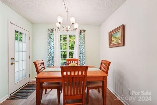 851 Pelican Bay Dr, Pineville, NC 28134