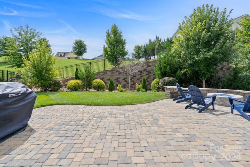 4827 Looking Glass Trl, Denver, NC 28037
