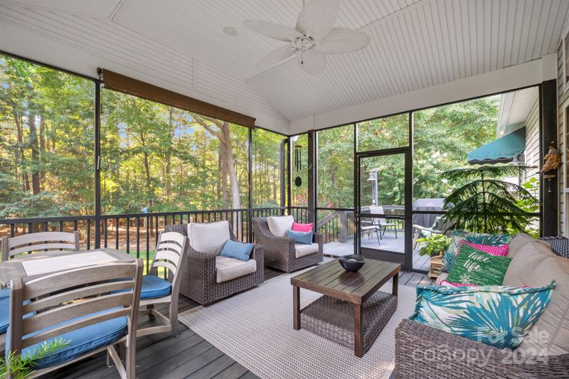 2575 Penngate Dr, Sherrills Ford, NC 28673