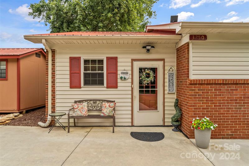 3250 12th Avenue Pl SE #1B, Conover, NC 28613