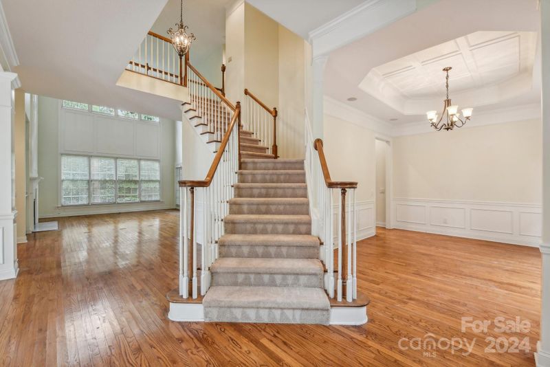 7307 Versailles Ln, Charlotte, NC 28277