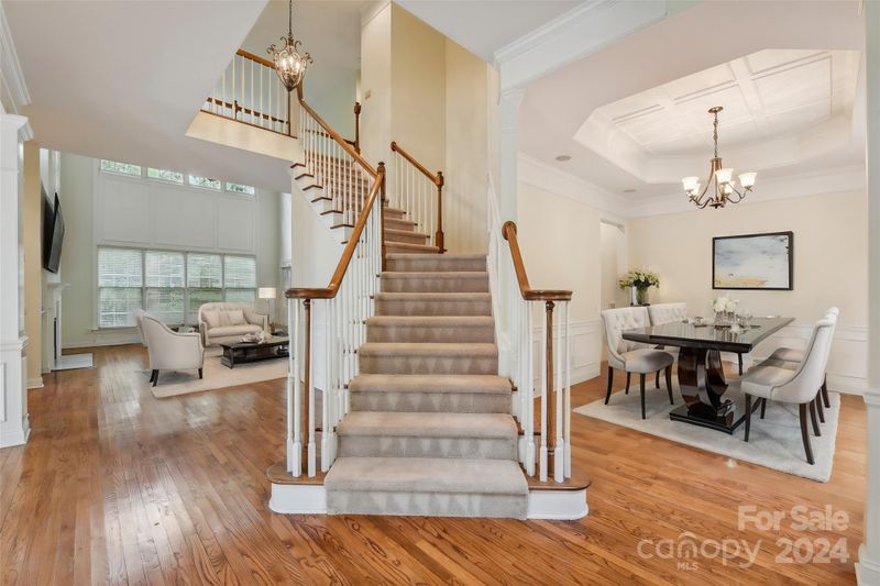 7307 Versailles Ln, Charlotte, NC 28277