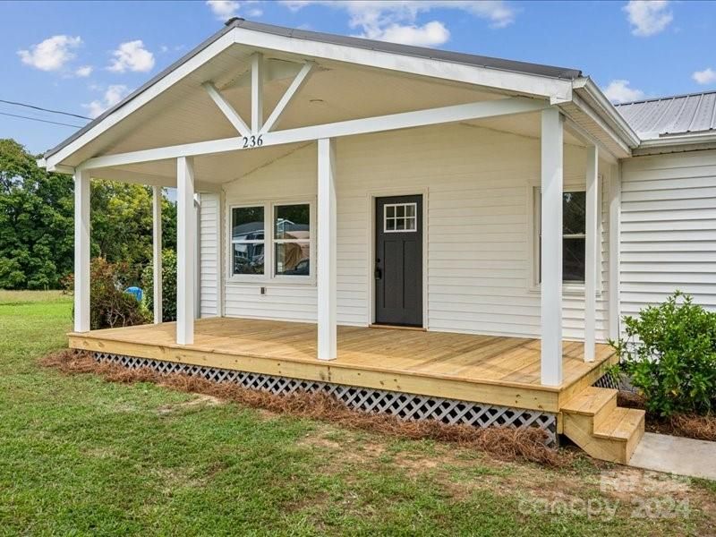 236 First St S, Fort Mill, SC 29708