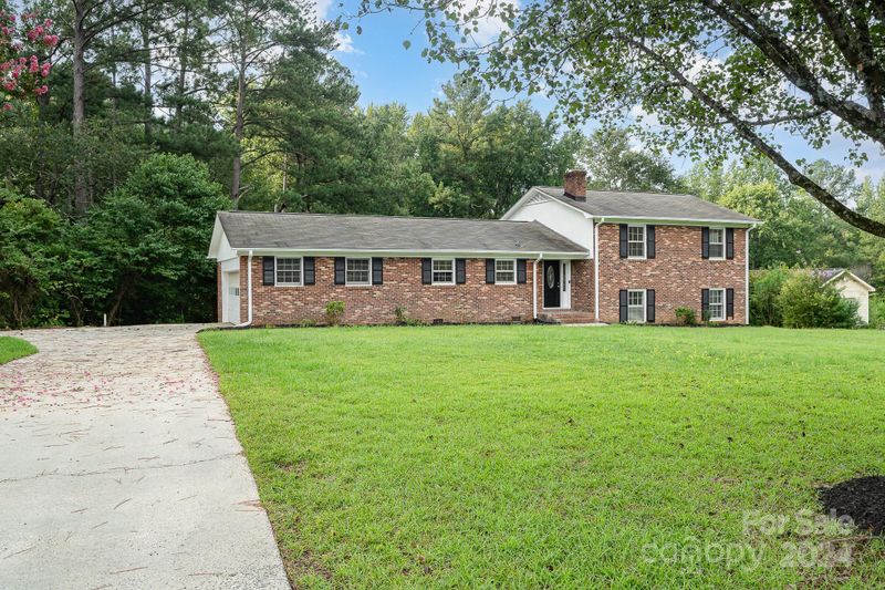 843 Idlewild Dr, Rock Hill, SC 29732