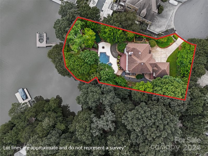 16201 Crest Cove Rd, Charlotte, NC 28278