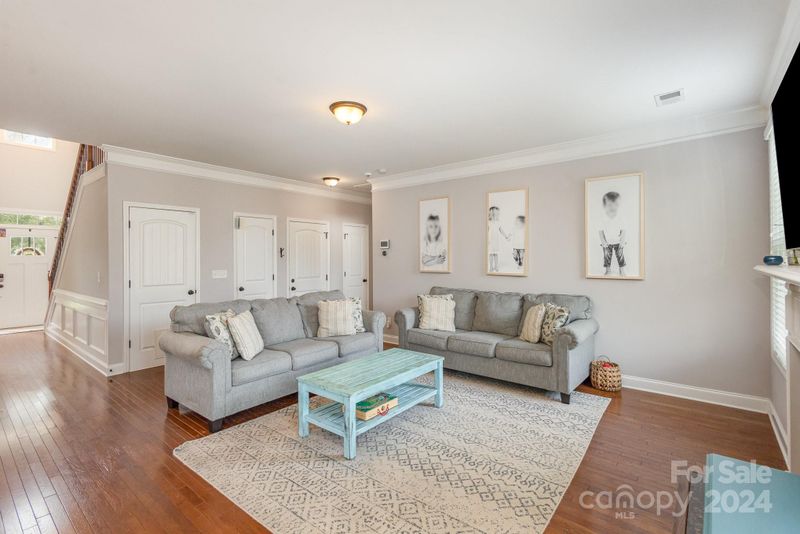 10027 Casa Nuestra Dr, Charlotte, NC 28214