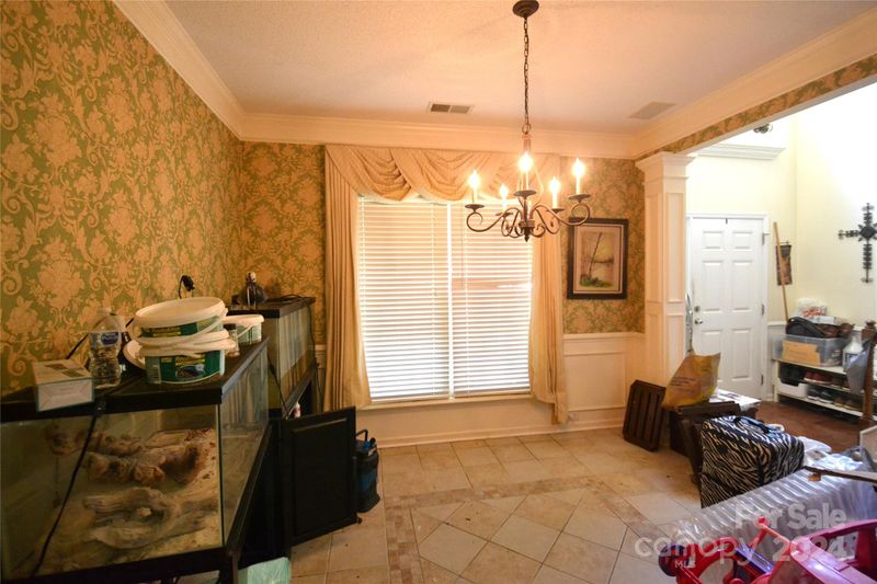 12708 Oldehurst Pl, Charlotte, NC 28262