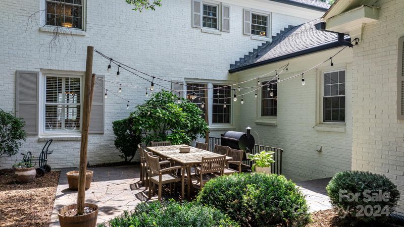 316 W 7th St, Newton, NC 28658