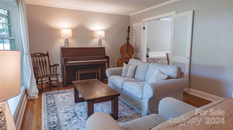 5820 Charing Pl, Charlotte, NC 28211