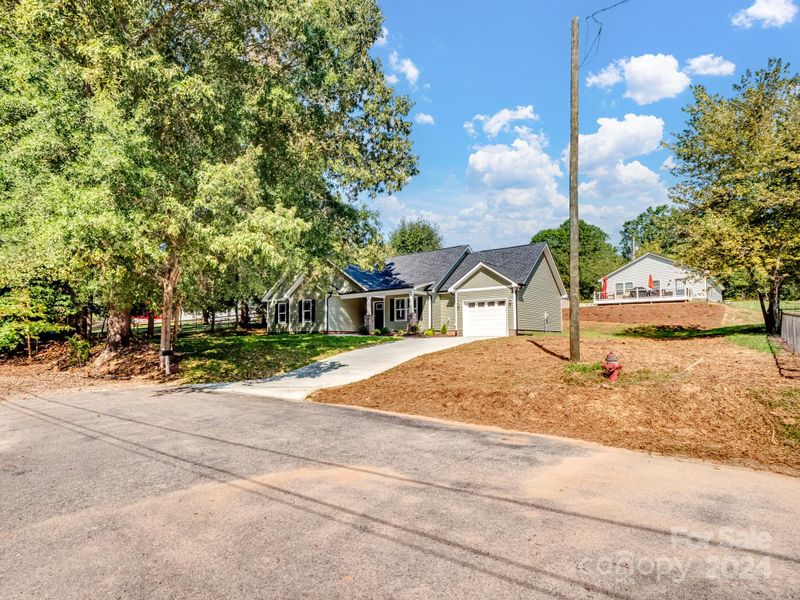 2403 Vale Ave, Kannapolis, NC 28081