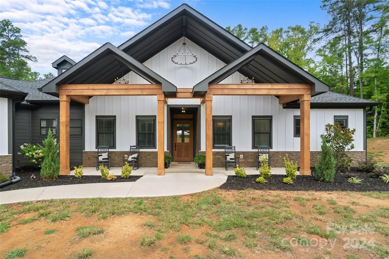 280 Akinbac Rd, Clover, SC 29710