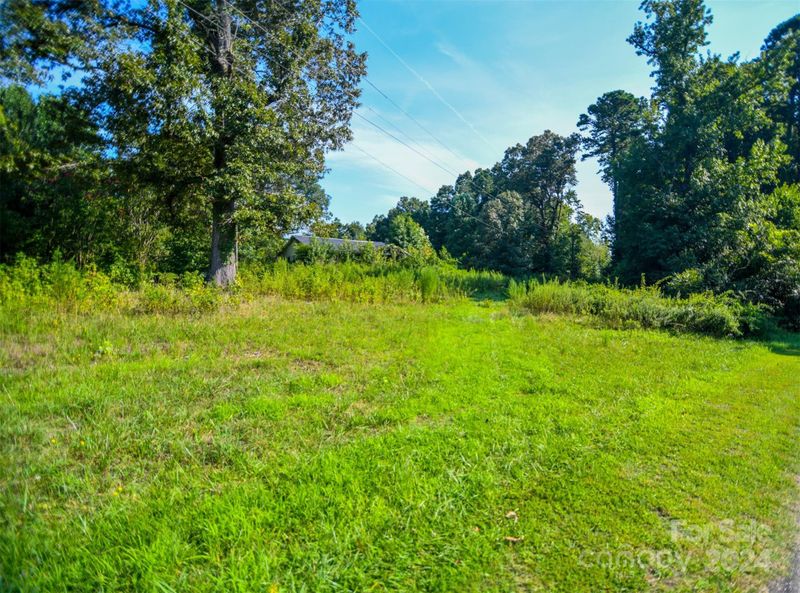 435 Whitworth Rd, Clover, SC 29710