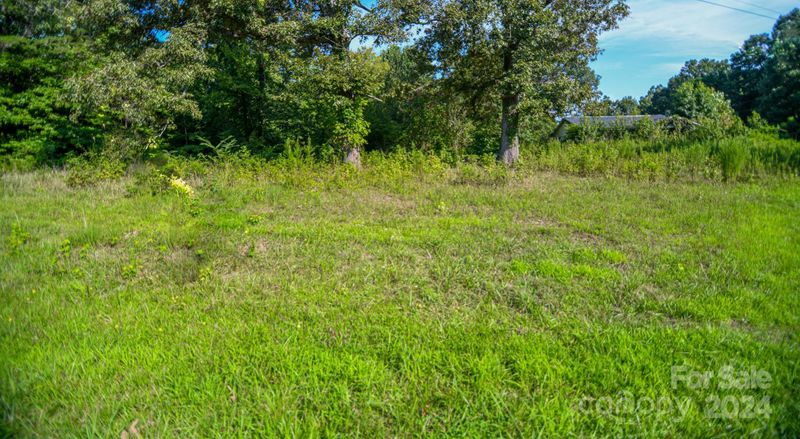435 Whitworth Rd, Clover, SC 29710