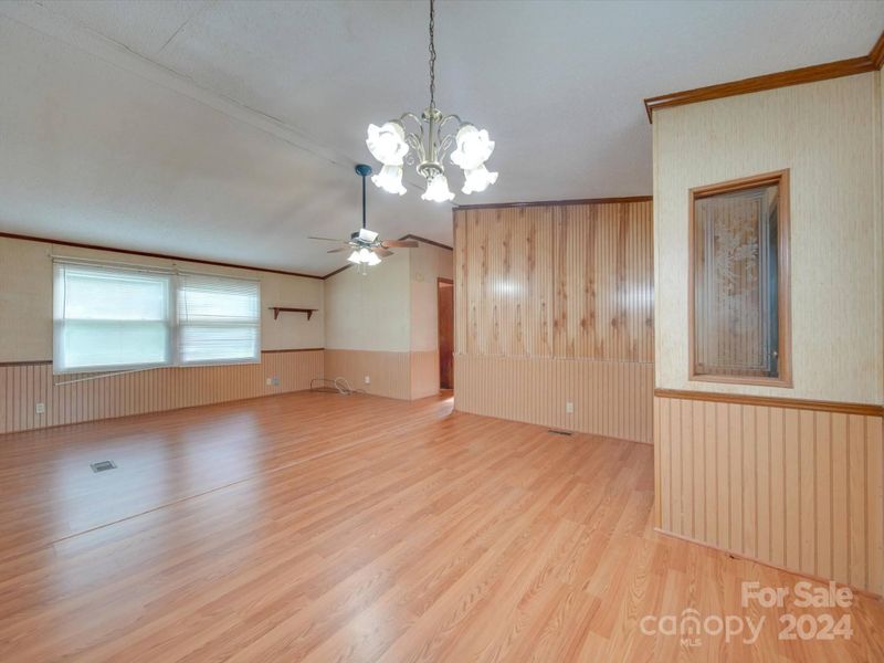1225 Bowling Green Dr, Clover, SC 29710