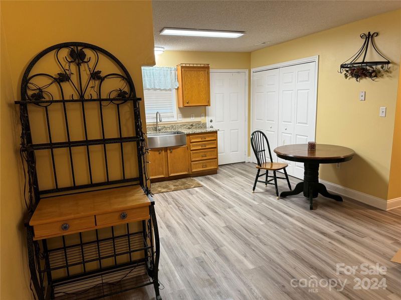 2262 Beth Haven Church Rd, Denver, NC 28037