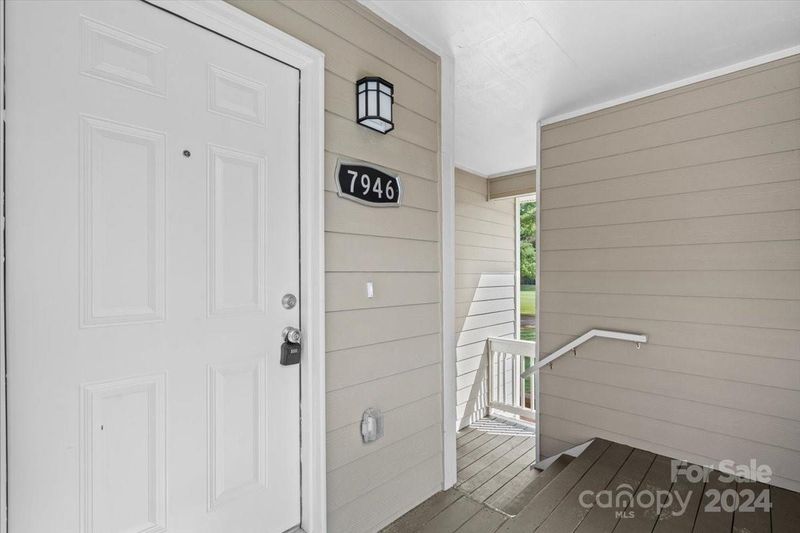 7946 Greenside Ct, Charlotte, NC 28277