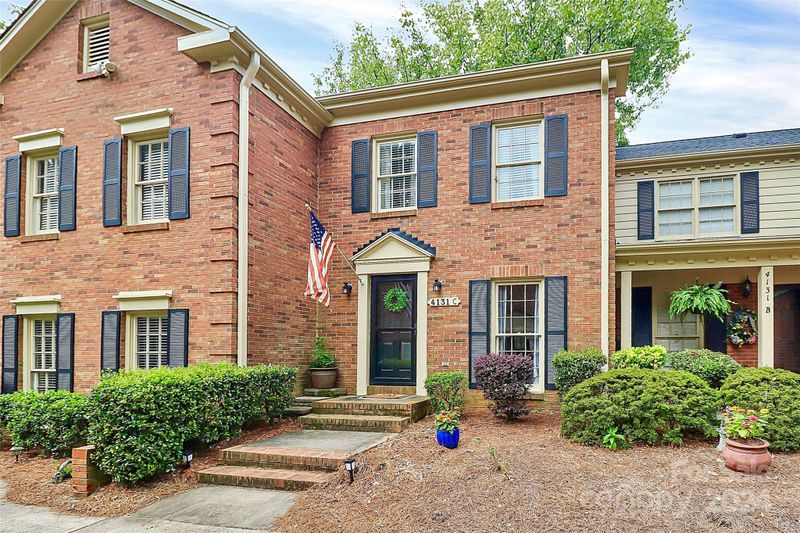 4131 Ivystone Ct, Charlotte, NC 28277
