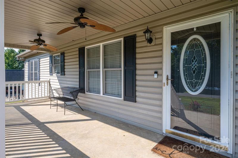116 Elizabeth Dr, Blacksburg, SC 29702